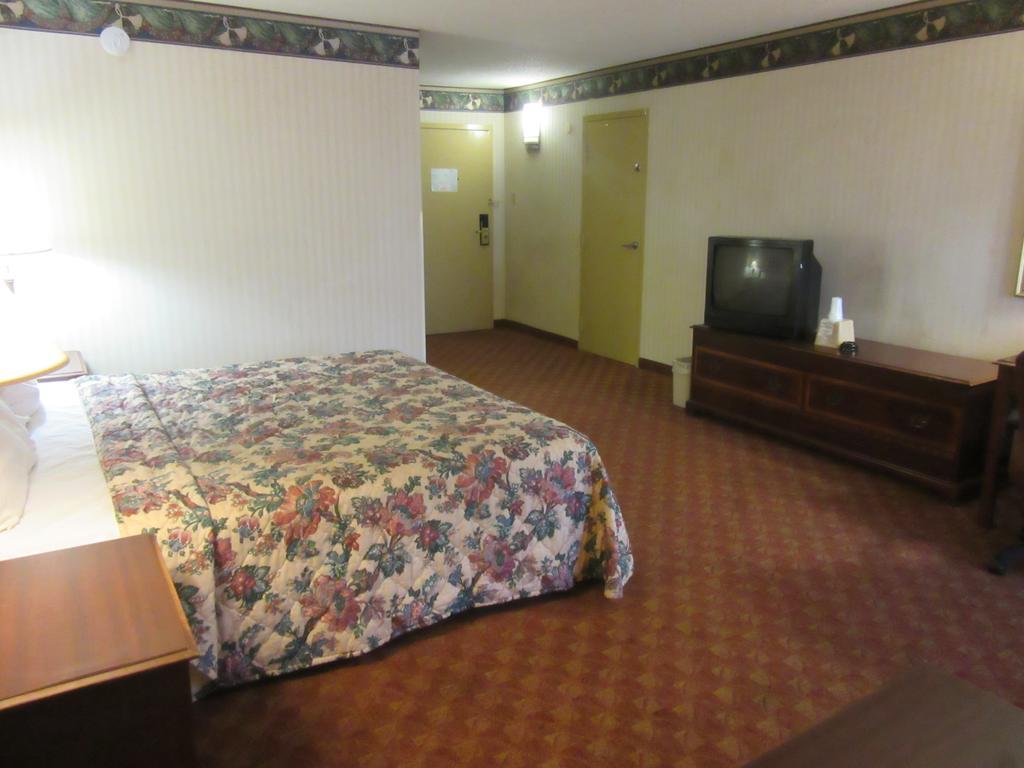 ممفيس Governor'S Inn & Suites المظهر الخارجي الصورة
