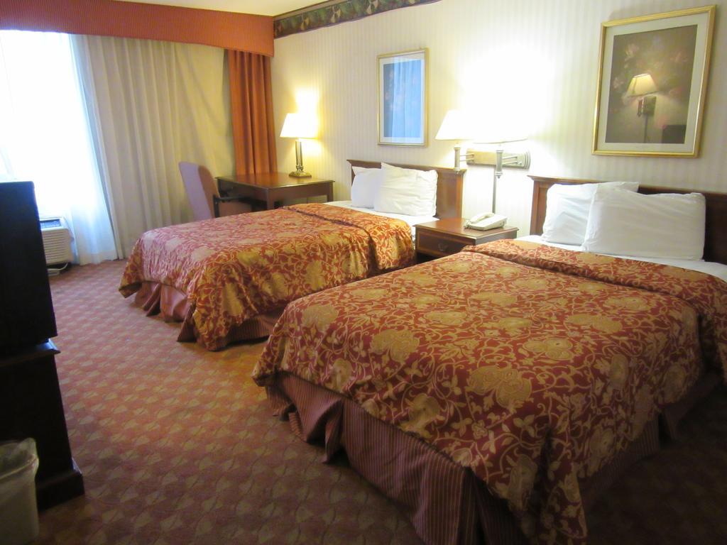 ممفيس Governor'S Inn & Suites الغرفة الصورة